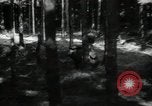 Standbild USA Infanteristen Deutschland, 1944, aus Sekunde 33 historischem Filmmaterial Videoclip 65675075053