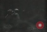 Standbild USA Infanteristen Deutschland, 1944, aus Sekunde 48 historischem Filmmaterial Videoclip 65675075053