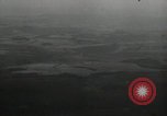 Standbild USA Infanteristen Aachen Deutschland, 1944, aus Sekunde 1 historischem Filmmaterial Videoclip 65675075054