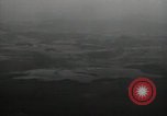 Standbild USA Infanteristen Aachen Deutschland, 1944, aus Sekunde 4 historischem Filmmaterial Videoclip 65675075054