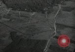 Standbild USA Infanteristen Aachen Deutschland, 1944, aus Sekunde 11 historischem Filmmaterial Videoclip 65675075054
