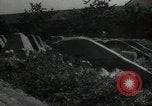 Standbild USA Infanteristen Aachen Deutschland, 1944, aus Sekunde 32 historischem Filmmaterial Videoclip 65675075054