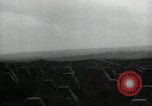 Standbild USA Infanteristen Aachen Deutschland, 1944, aus Sekunde 34 historischem Filmmaterial Videoclip 65675075054