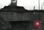 Standbild USA Infanteristen Deutschland, 1944, aus Sekunde 34 historischem Filmmaterial Videoclip 65675075055