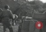 Standbild USA Infanteristen Deutschland, 1944, aus Sekunde 50 historischem Filmmaterial Videoclip 65675075055
