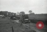 Standbild USA Soldaten Deutschland, 1944, aus Sekunde 3 historischem Filmmaterial Videoclip 65675075056
