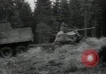 Standbild USA Soldaten Deutschland, 1944, aus Sekunde 52 historischem Filmmaterial Videoclip 65675075056