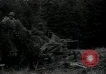 Standbild USA Soldaten Deutschland, 1944, aus Sekunde 56 historischem Filmmaterial Videoclip 65675075056