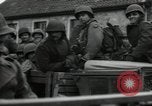 Standbild 9 Division Truppen Mosbach Deutschland, 1944, aus Sekunde 21 historischem Filmmaterial Videoclip 65675075059