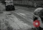 Image 9e Division convoi Mosbach Allemagne, 1944, de la seconde 33 séquences d'archives historiques vidéo 65675075060