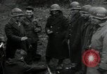Standbild 9 Division Soldaten Gressenich Deutschland, 1944, aus Sekunde 5 historischem Filmmaterial Videoclip 65675075063