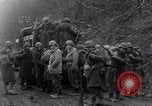 Standbild 9 Division Soldaten Gressenich Deutschland, 1944, aus Sekunde 13 historischem Filmmaterial Videoclip 65675075063