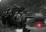Standbild 9 Division Soldaten Gressenich Deutschland, 1944, aus Sekunde 15 historischem Filmmaterial Videoclip 65675075063