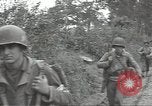 Standbild USA Infanteristen Marigny Frankreich, 1944, aus Sekunde 19 historischem Filmmaterial Videoclip 65675075089
