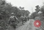 Standbild USA Infanteristen Marigny Frankreich, 1944, aus Sekunde 52 historischem Filmmaterial Videoclip 65675075089