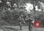 Standbild USA Infanteristen Marigny Frankreich, 1944, aus Sekunde 62 historischem Filmmaterial Videoclip 65675075089