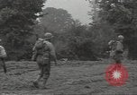 Standbild USA Infanteristen Marigny Frankreich, 1944, aus Sekunde 26 historischem Filmmaterial Videoclip 65675075090