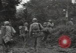 Standbild USA Infanteristen Marigny Frankreich, 1944, aus Sekunde 39 historischem Filmmaterial Videoclip 65675075090