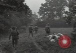 Standbild USA Infanteristen Marigny Frankreich, 1944, aus Sekunde 27 historischem Filmmaterial Videoclip 65675075091