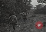 Standbild USA Infanteristen Marigny Frankreich, 1944, aus Sekunde 60 historischem Filmmaterial Videoclip 65675075091