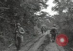 Standbild USA Infanteristen Marigny Frankreich, 1944, aus Sekunde 11 historischem Filmmaterial Videoclip 65675075092