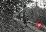 Standbild USA Infanteristen Marigny Frankreich, 1944, aus Sekunde 14 historischem Filmmaterial Videoclip 65675075092