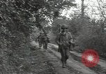 Standbild USA Infanteristen Marigny Frankreich, 1944, aus Sekunde 16 historischem Filmmaterial Videoclip 65675075092