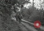 Standbild USA Infanteristen Marigny Frankreich, 1944, aus Sekunde 20 historischem Filmmaterial Videoclip 65675075092