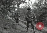 Standbild USA Infanteristen Marigny Frankreich, 1944, aus Sekunde 23 historischem Filmmaterial Videoclip 65675075092
