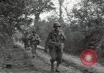 Standbild USA Infanteristen Marigny Frankreich, 1944, aus Sekunde 27 historischem Filmmaterial Videoclip 65675075092
