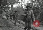 Standbild USA Infanteristen Marigny Frankreich, 1944, aus Sekunde 39 historischem Filmmaterial Videoclip 65675075092