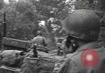 Standbild USA Infanteristen Marigny Frankreich, 1944, aus Sekunde 43 historischem Filmmaterial Videoclip 65675075092