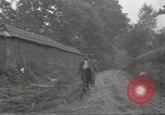 Standbild USA Infanteristen Marigny Frankreich, 1944, aus Sekunde 10 historischem Filmmaterial Videoclip 65675075093
