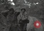 Standbild USA Infanteristen Marigny Frankreich, 1944, aus Sekunde 18 historischem Filmmaterial Videoclip 65675075093