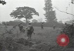 Standbild USA Infanteristen Marigny Frankreich, 1944, aus Sekunde 31 historischem Filmmaterial Videoclip 65675075093