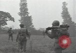 Standbild USA Infanteristen Marigny Frankreich, 1944, aus Sekunde 38 historischem Filmmaterial Videoclip 65675075093