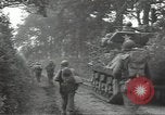 Standbild USA Infanteristen Marigny Frankreich, 1944, aus Sekunde 59 historischem Filmmaterial Videoclip 65675075093