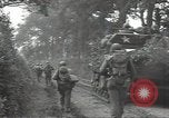 Standbild USA Infanteristen Marigny Frankreich, 1944, aus Sekunde 60 historischem Filmmaterial Videoclip 65675075093