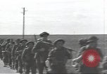 Image les troupes britanniques CAEN France, 1944, de la seconde 11 séquences d'archives historiques vidéo 65675075100