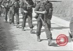 Image les troupes britanniques CAEN France, 1944, de la seconde 26 séquences d'archives historiques vidéo 65675075100