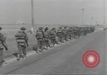 Image les troupes britanniques CAEN France, 1944, de la seconde 47 séquences d'archives historiques vidéo 65675075100