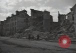 Image civils français CAEN France, 1944, de la seconde 3 séquences d'archives historiques vidéo 65675075101