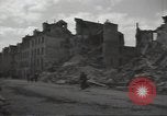 Image civils français CAEN France, 1944, de la seconde 15 séquences d'archives historiques vidéo 65675075101