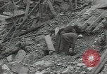 Image civils français CAEN France, 1944, de la seconde 23 séquences d'archives historiques vidéo 65675075101