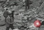 Image civils français CAEN France, 1944, de la seconde 30 séquences d'archives historiques vidéo 65675075101