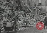 Image civils français CAEN France, 1944, de la seconde 55 séquences d'archives historiques vidéo 65675075101