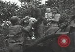 Image les troupes des États-Unis Normandie France, 1944, de la seconde 27 séquences d'archives historiques vidéo 65675075102