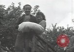 Image les troupes des États-Unis Normandie France, 1944, de la seconde 51 séquences d'archives historiques vidéo 65675075102