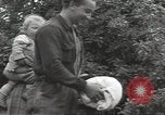 Image les troupes des États-Unis Normandie France, 1944, de la seconde 57 séquences d'archives historiques vidéo 65675075103