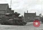 Image 1re Division des soldats Marigny France, 1944, de la seconde 7 séquences d'archives historiques vidéo 65675075105